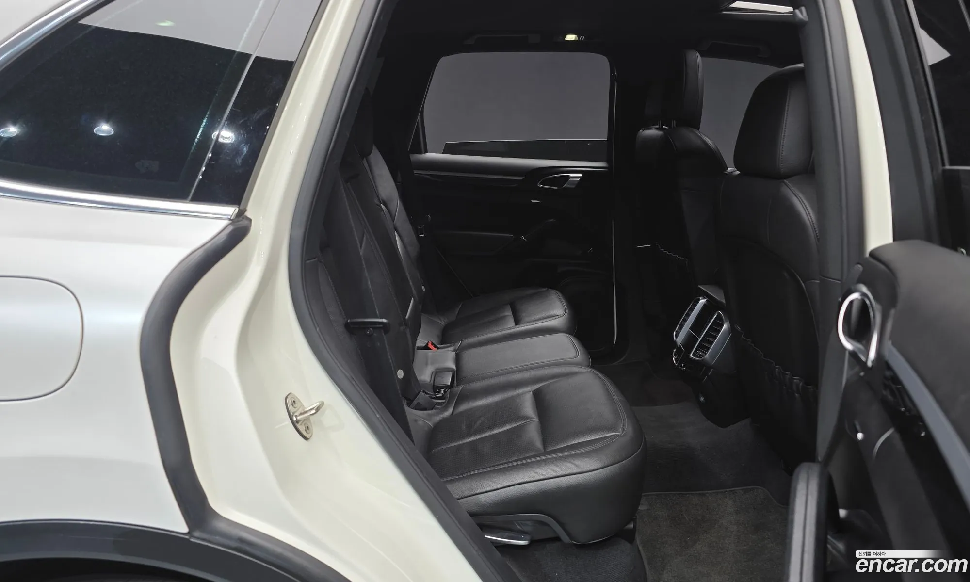 Porsche Cayenne 2011 — 9