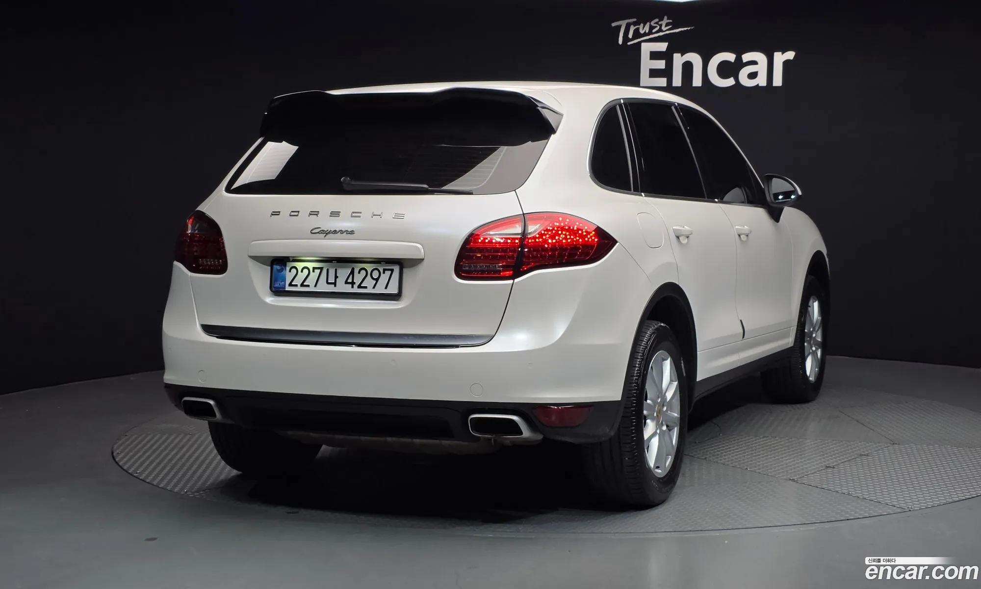 Porsche Cayenne 2011 — 4