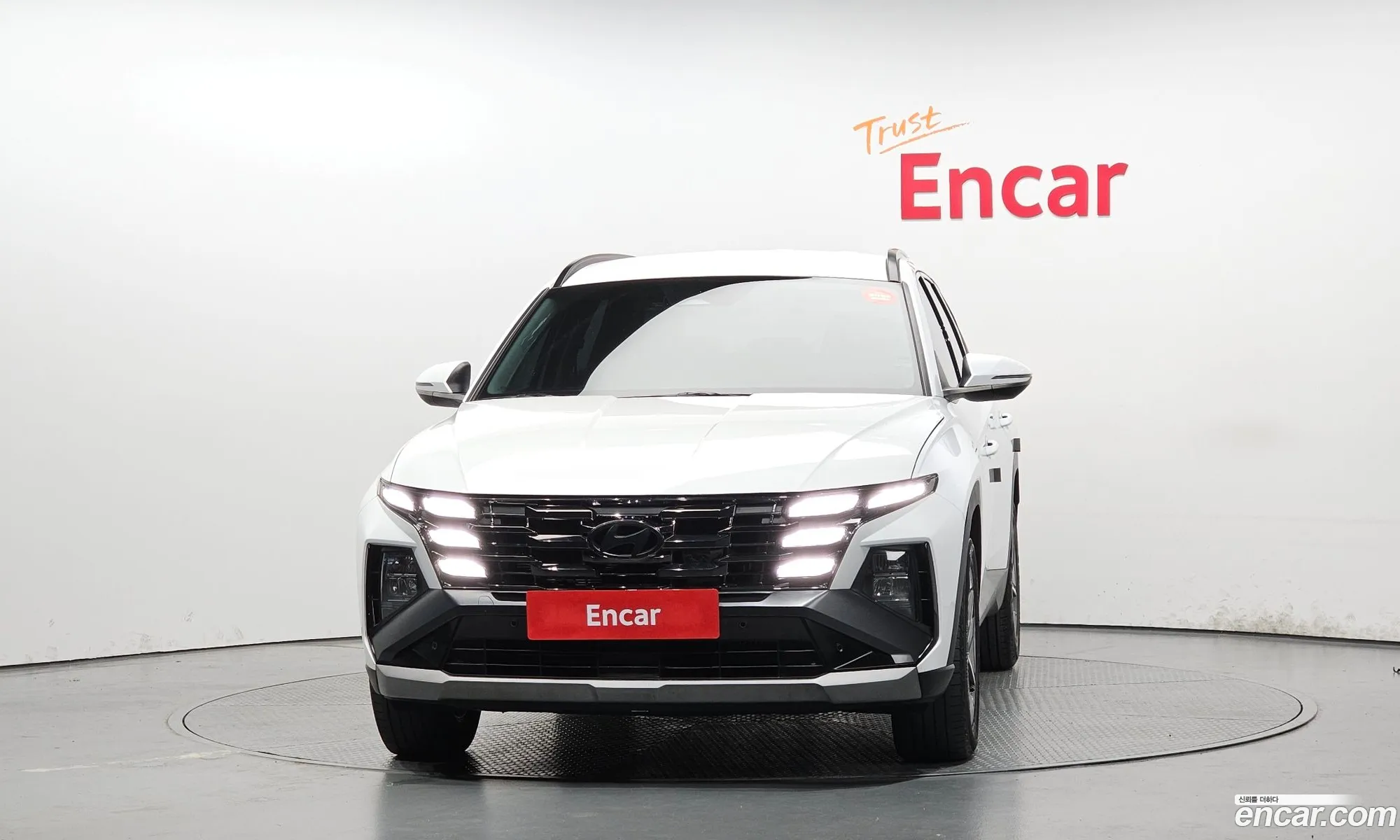 Hyundai Tucson Hybrid 2024 — 27