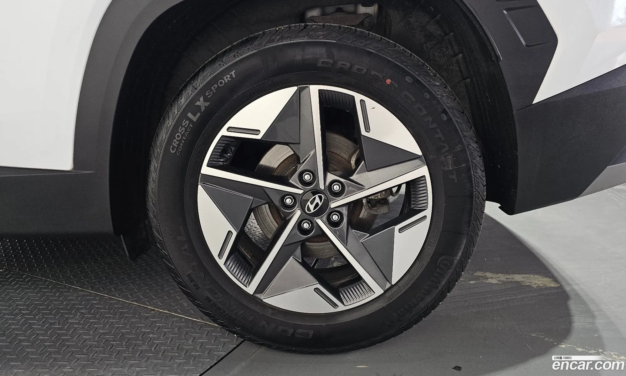 Hyundai Tucson Hybrid 2024 — 6