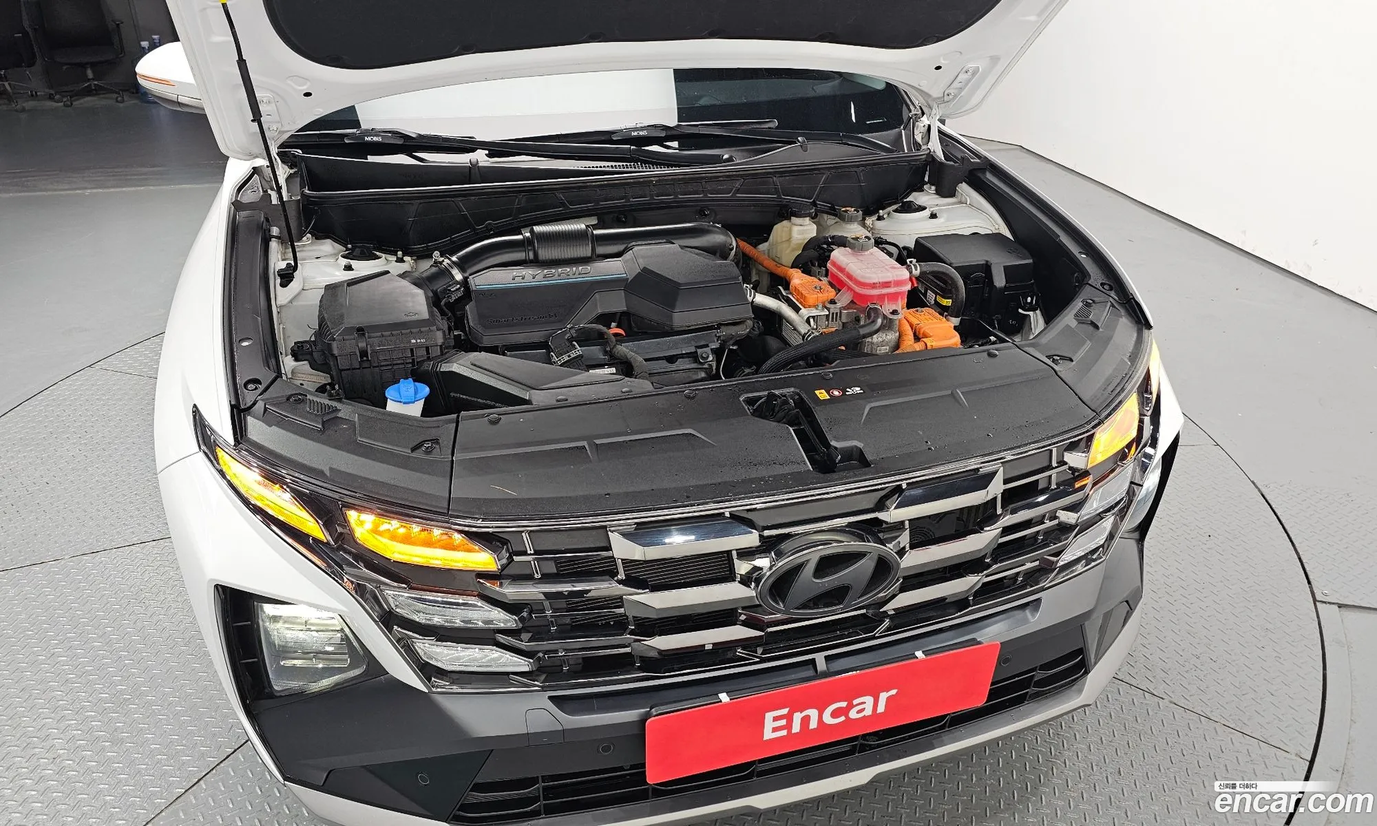 Hyundai Tucson Hybrid 2024 — 30