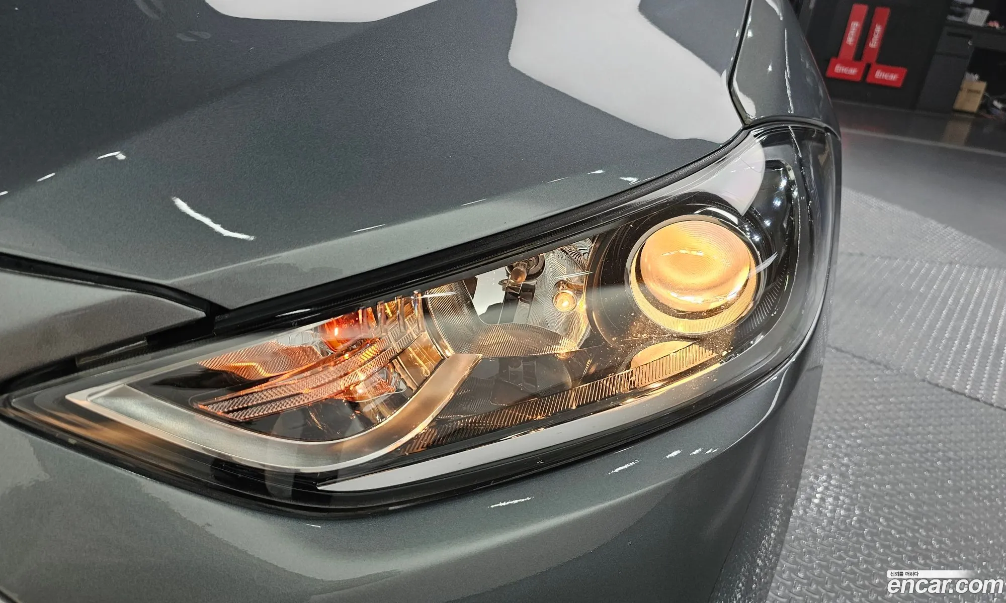 Hyundai Elantra AD 2016 — 14