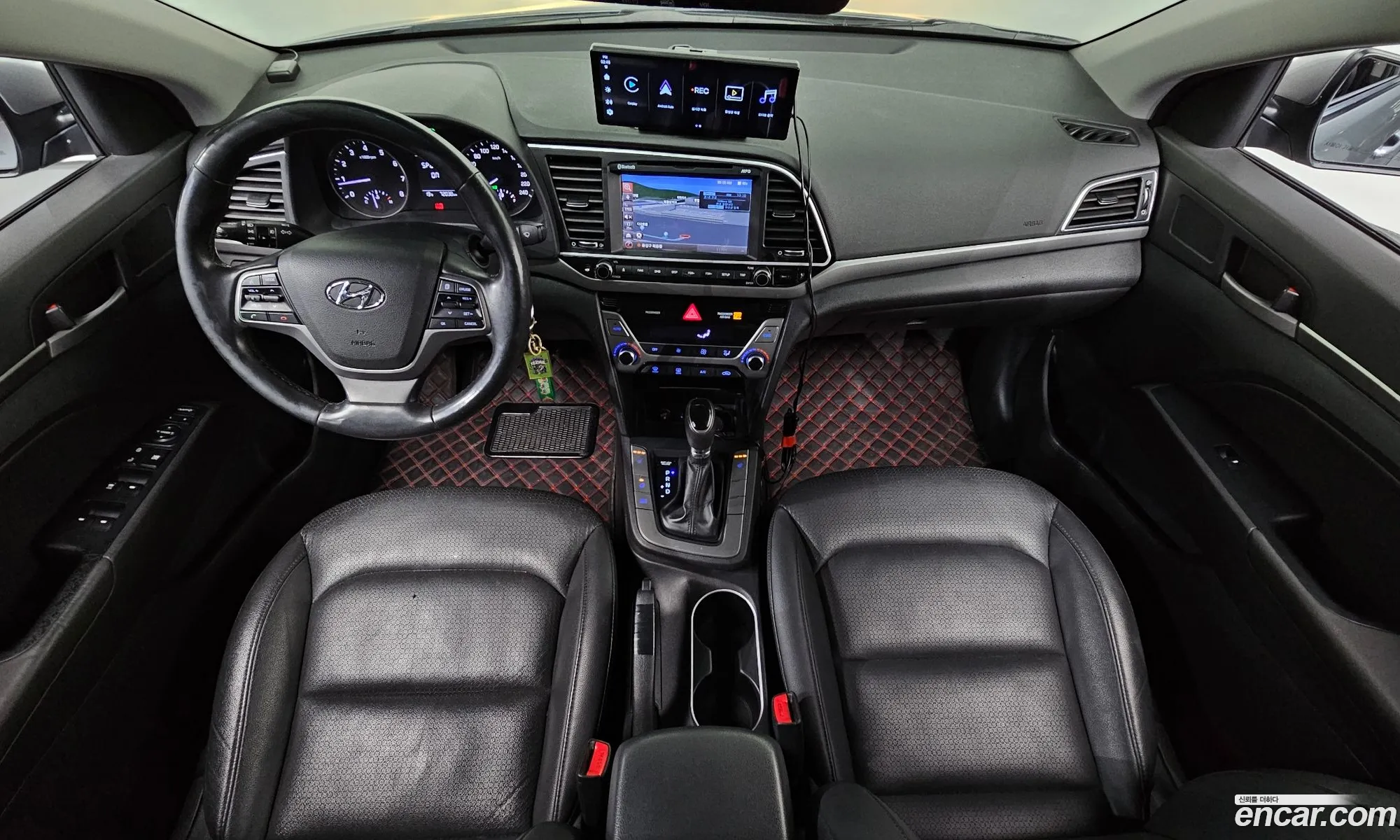 Hyundai Elantra AD 2016 — 9