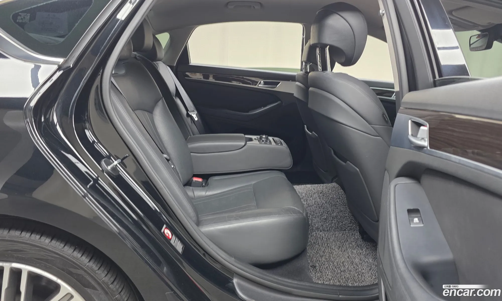 Genesis G80 2016 — 9