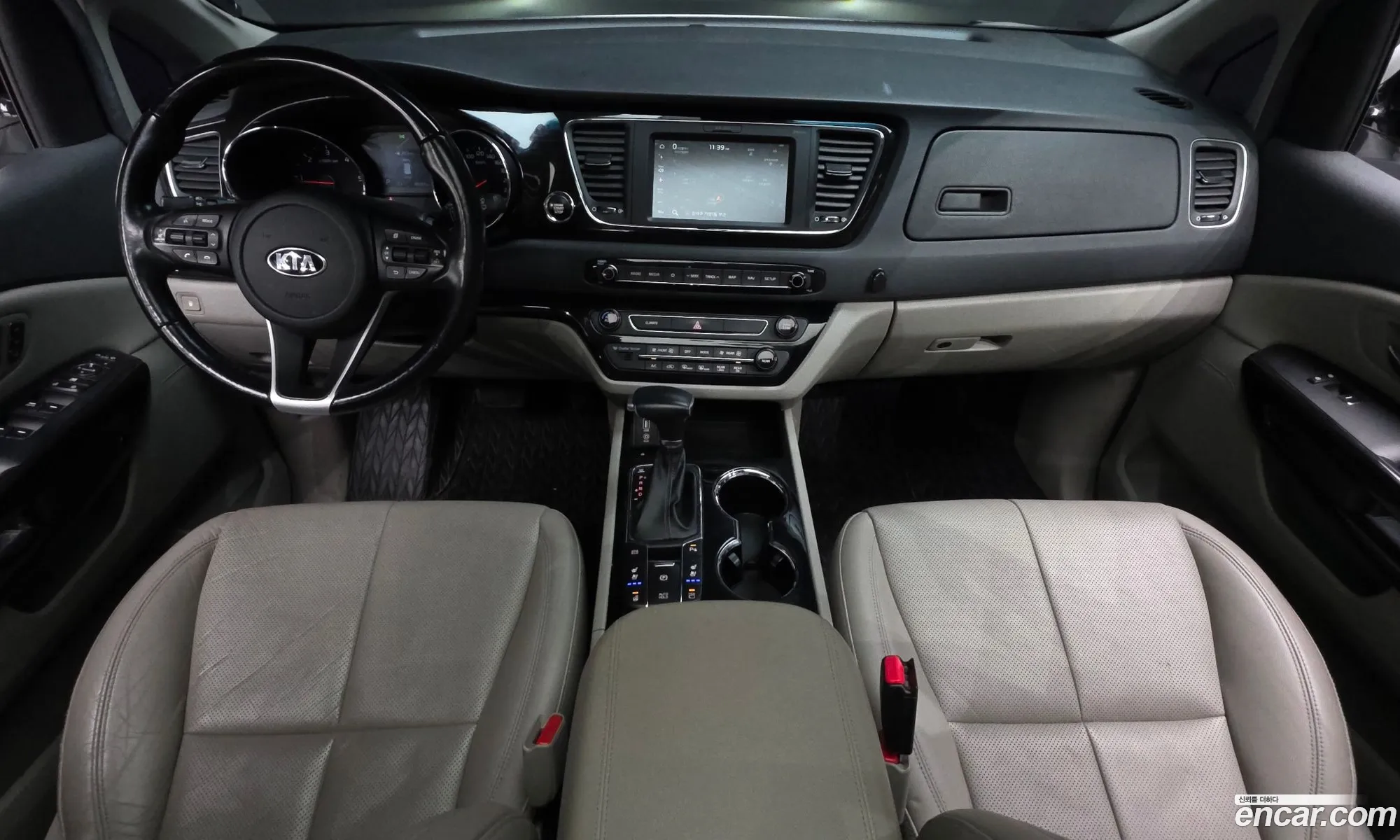 Kia Carnival 2018 — 17