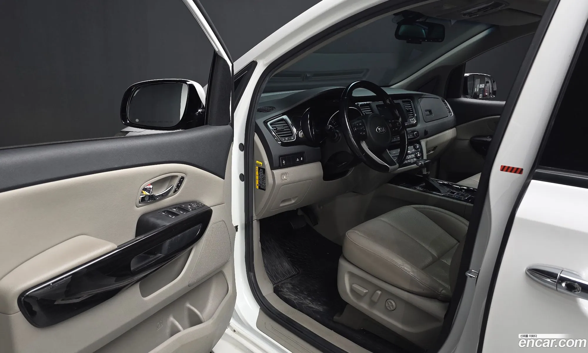 Kia Carnival 2018 — 8