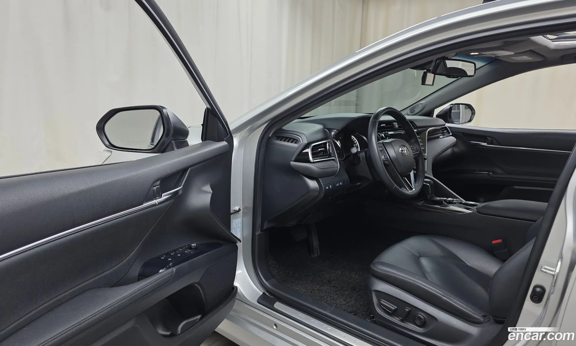 Toyota Camry 2018 JTNB11HK2J3066403 — 12