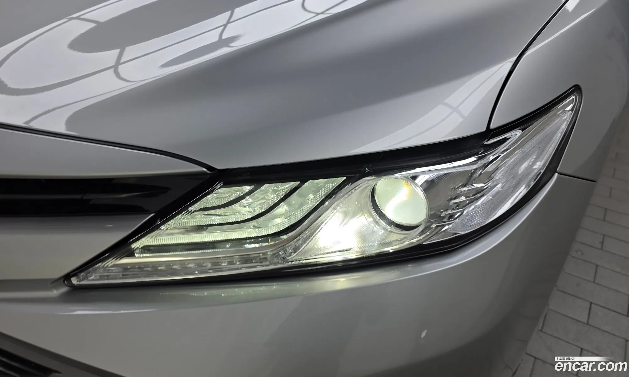 Toyota Camry 2018 JTNB11HK2J3066403 — 19