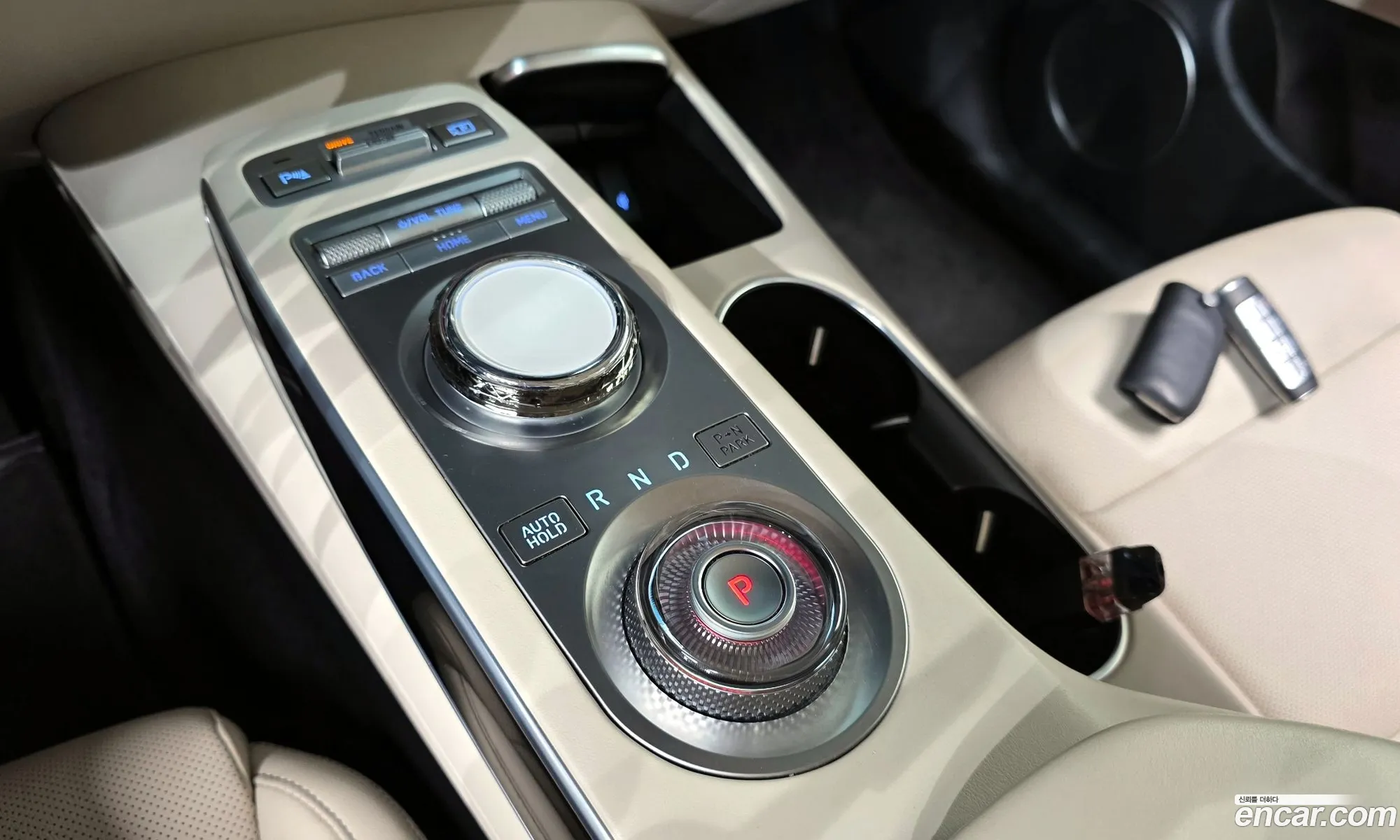 Genesis GV70 2021 — 27