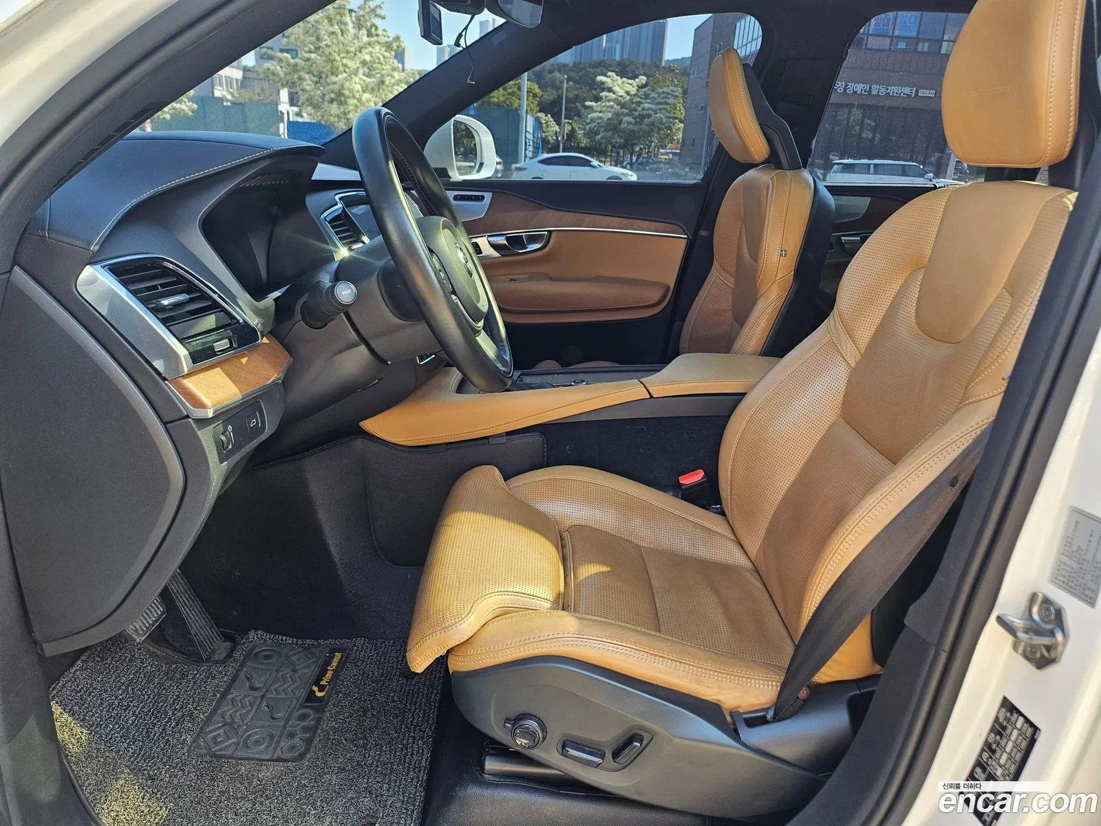 Volvo XC90 2018 — 6