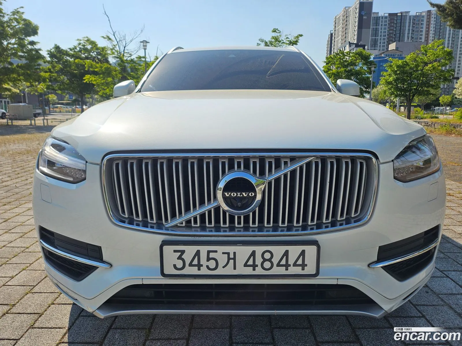 Volvo XC90 2018 — 18