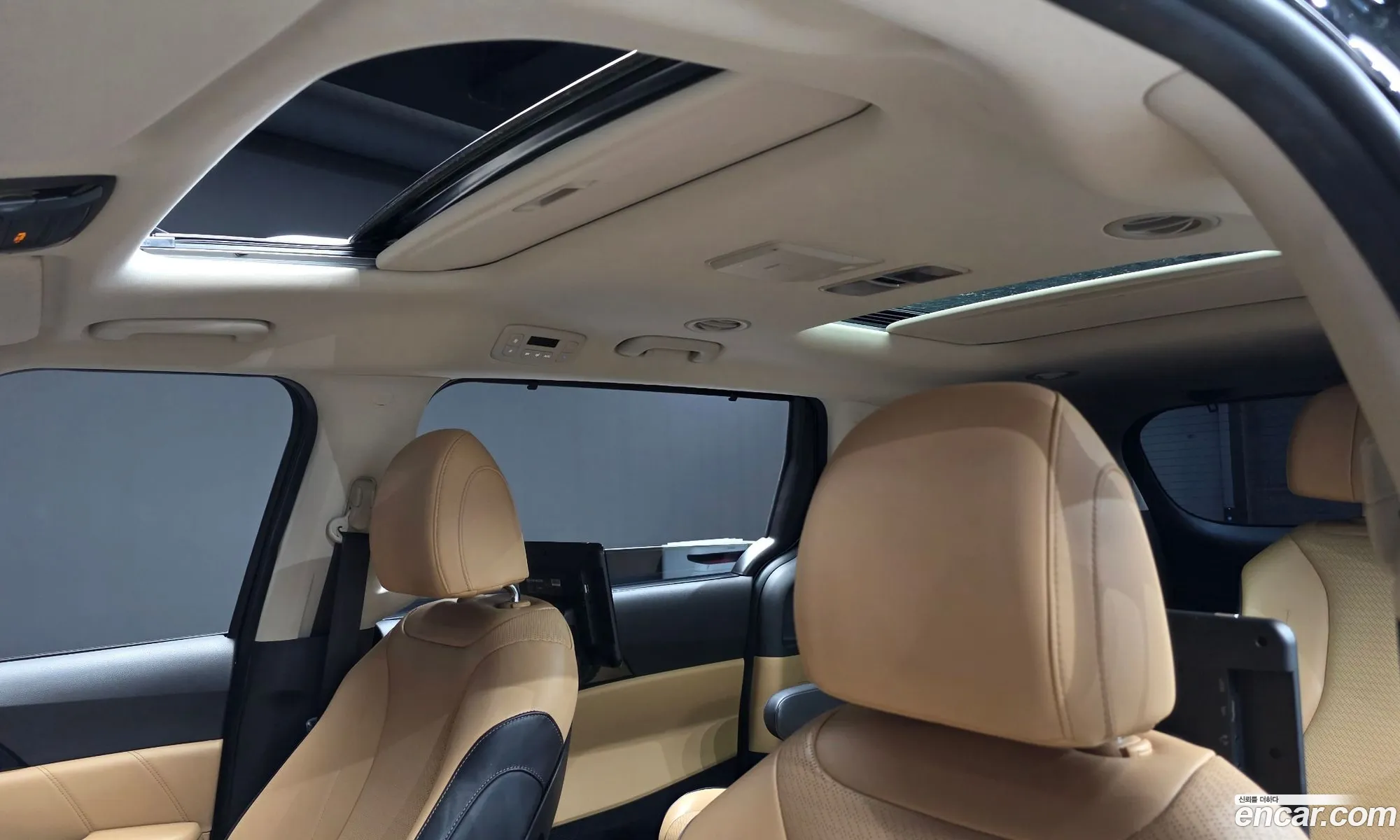 Kia Carnival 2020 — 11