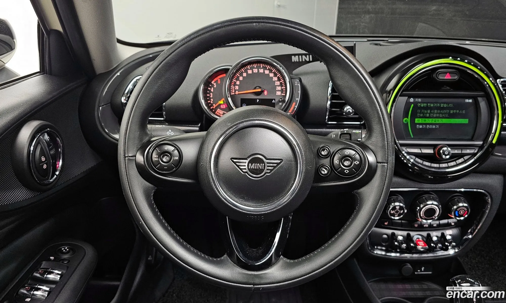 Mini Cooper D Clubman 2020 — 28