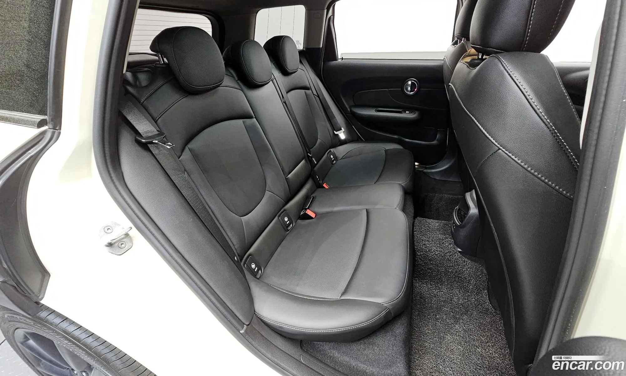Mini Cooper D Clubman 2020 — 22