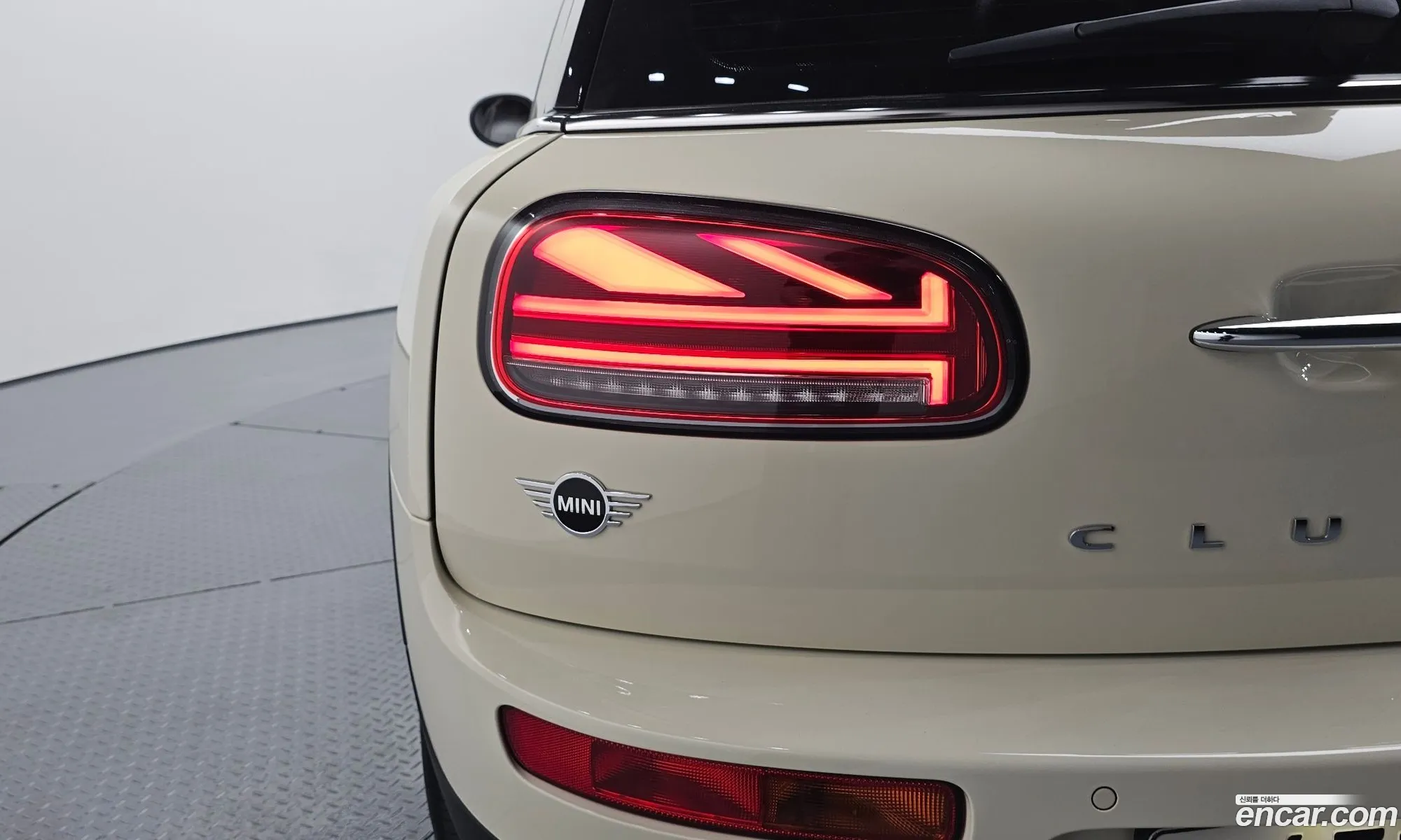 Mini Cooper D Clubman 2020 — 14