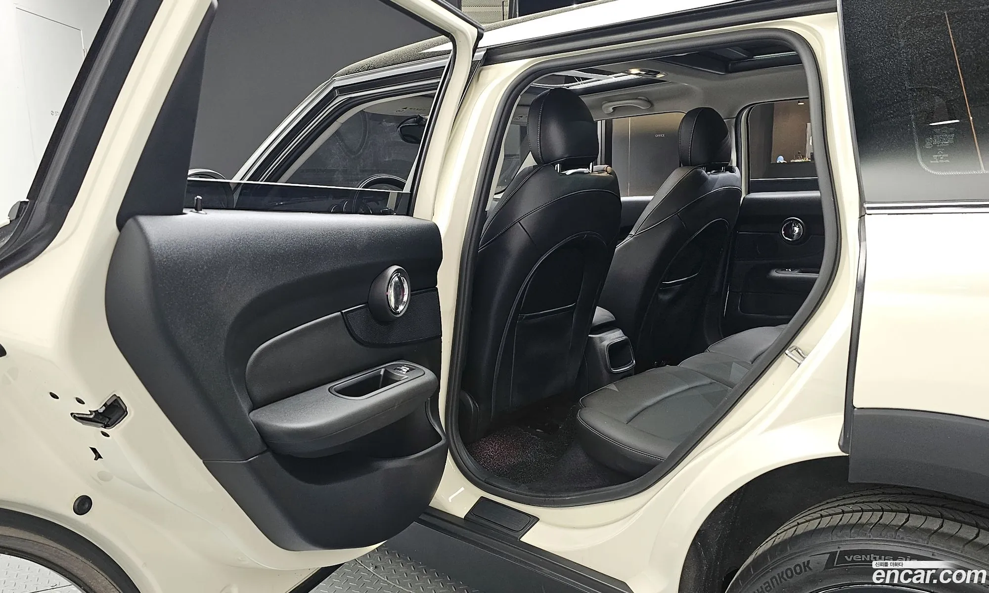 Mini Cooper D Clubman 2020 — 25