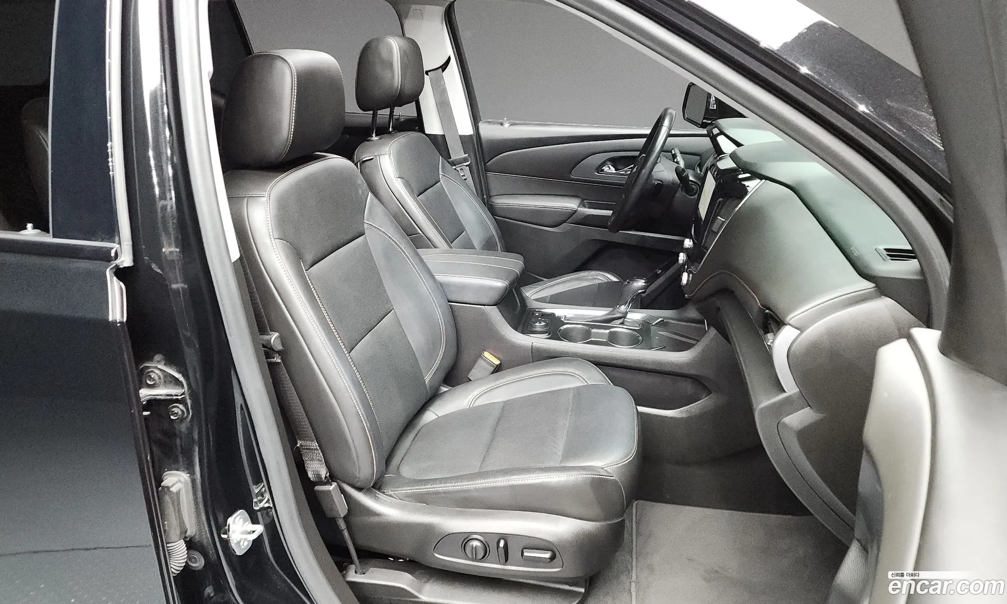 Chevrolet (GM Daewoo) Traverse