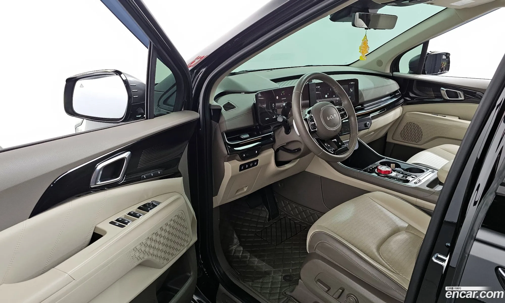 Kia Carnival 2024 — 2