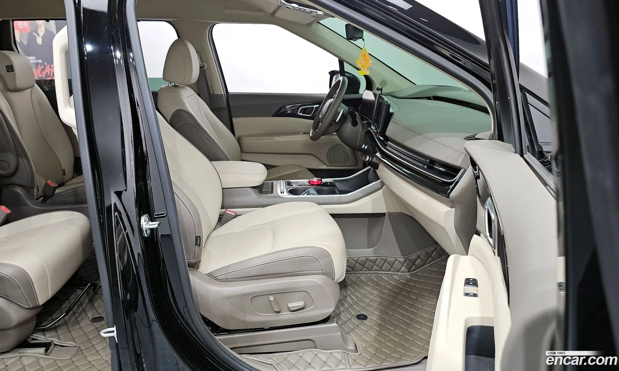 Kia Carnival 2024 — 22