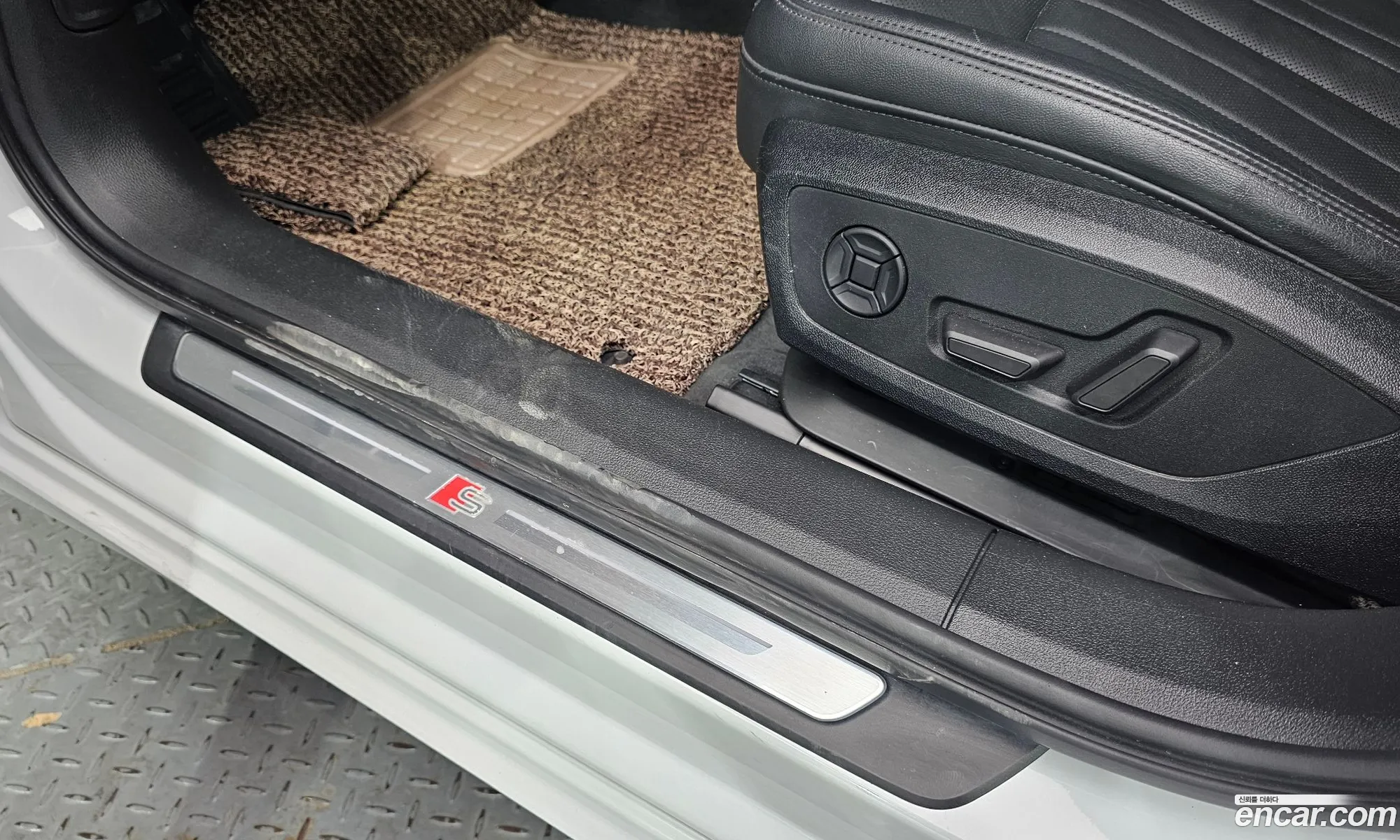 Audi A6 2019 WAUZZZF21LN012656 — 33