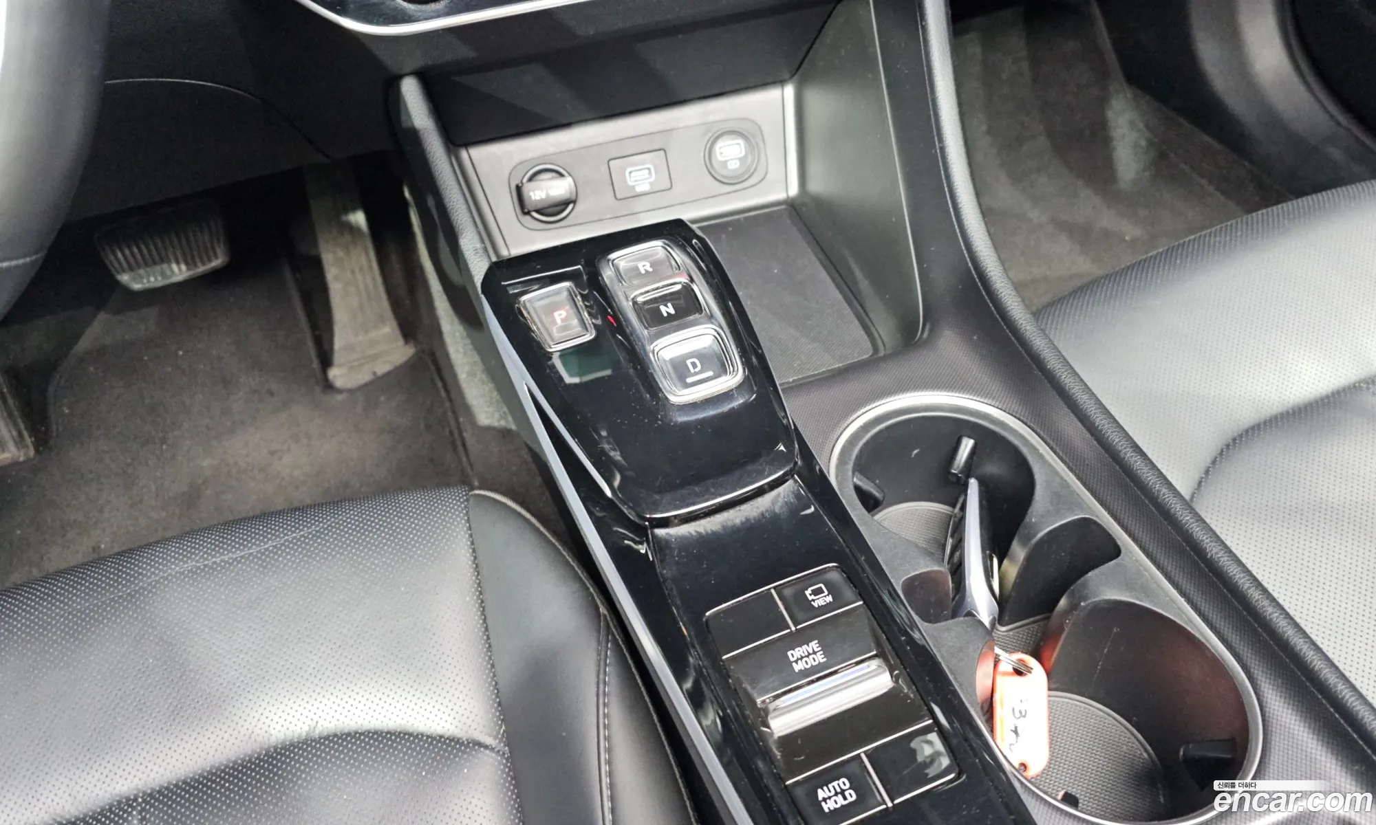 Hyundai Sonata 2019 — 19
