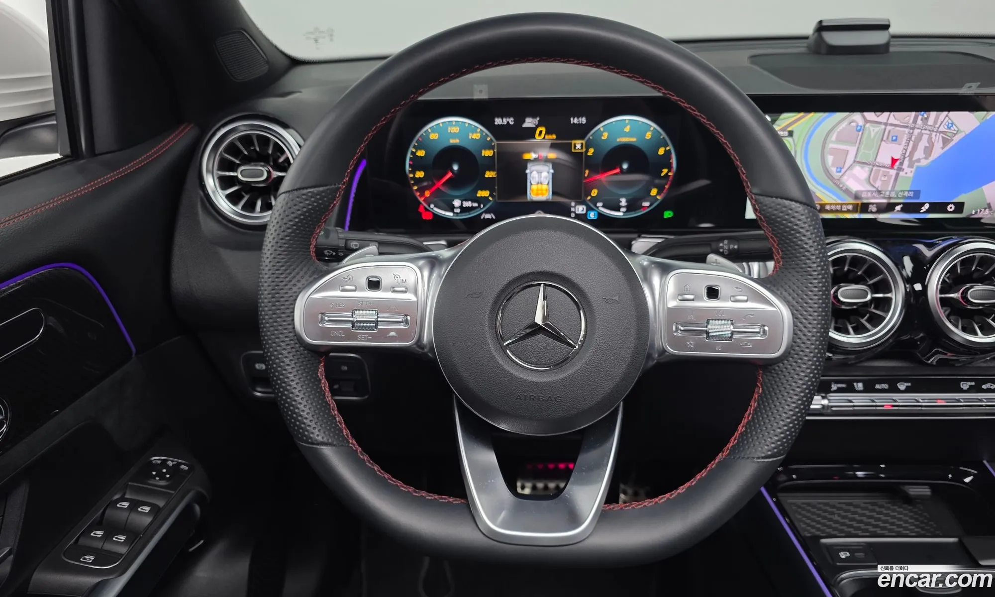 Mercedes-Benz GLB-Class X247 2023 — 20