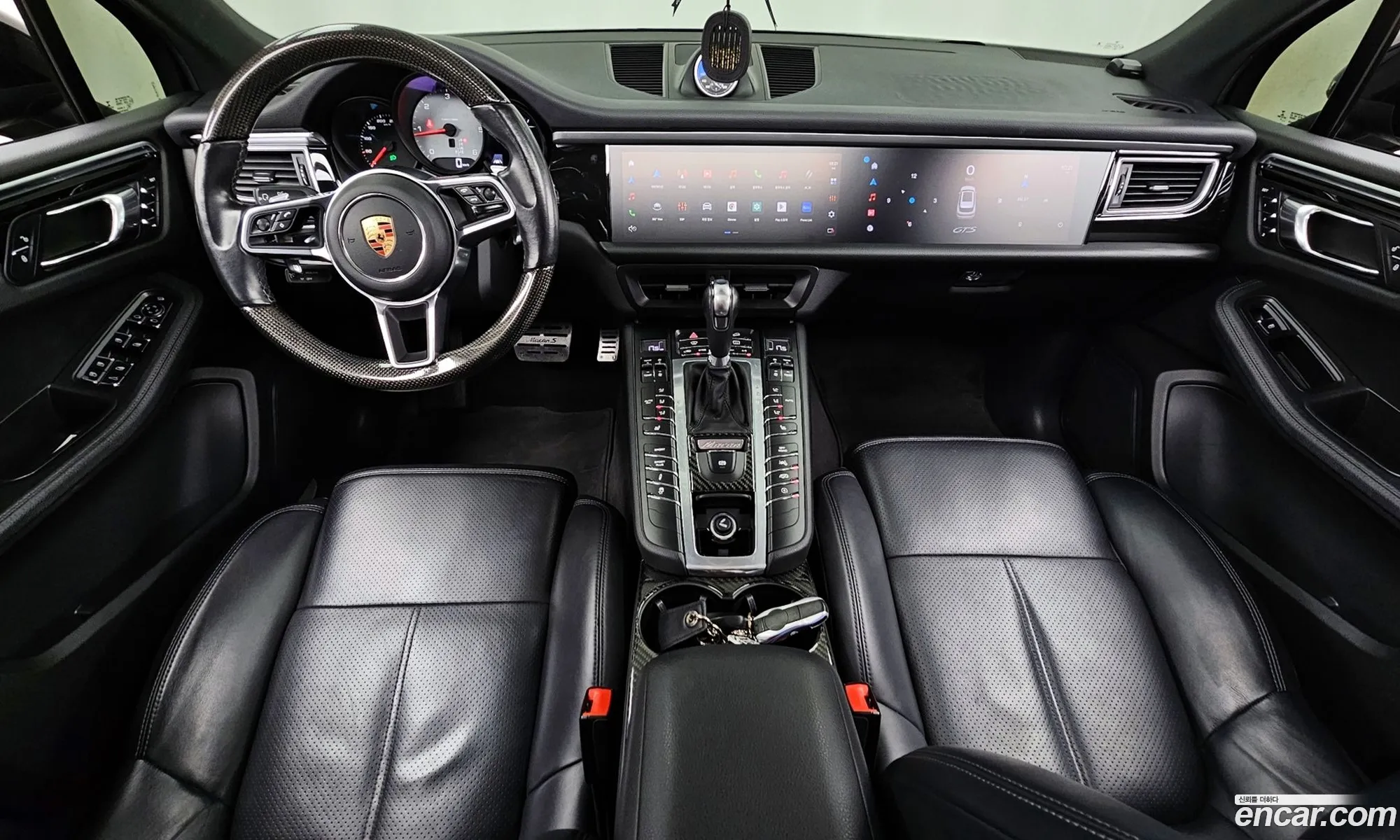 Porsche Macan 2016 WP1AD295XHLB70264 — 13