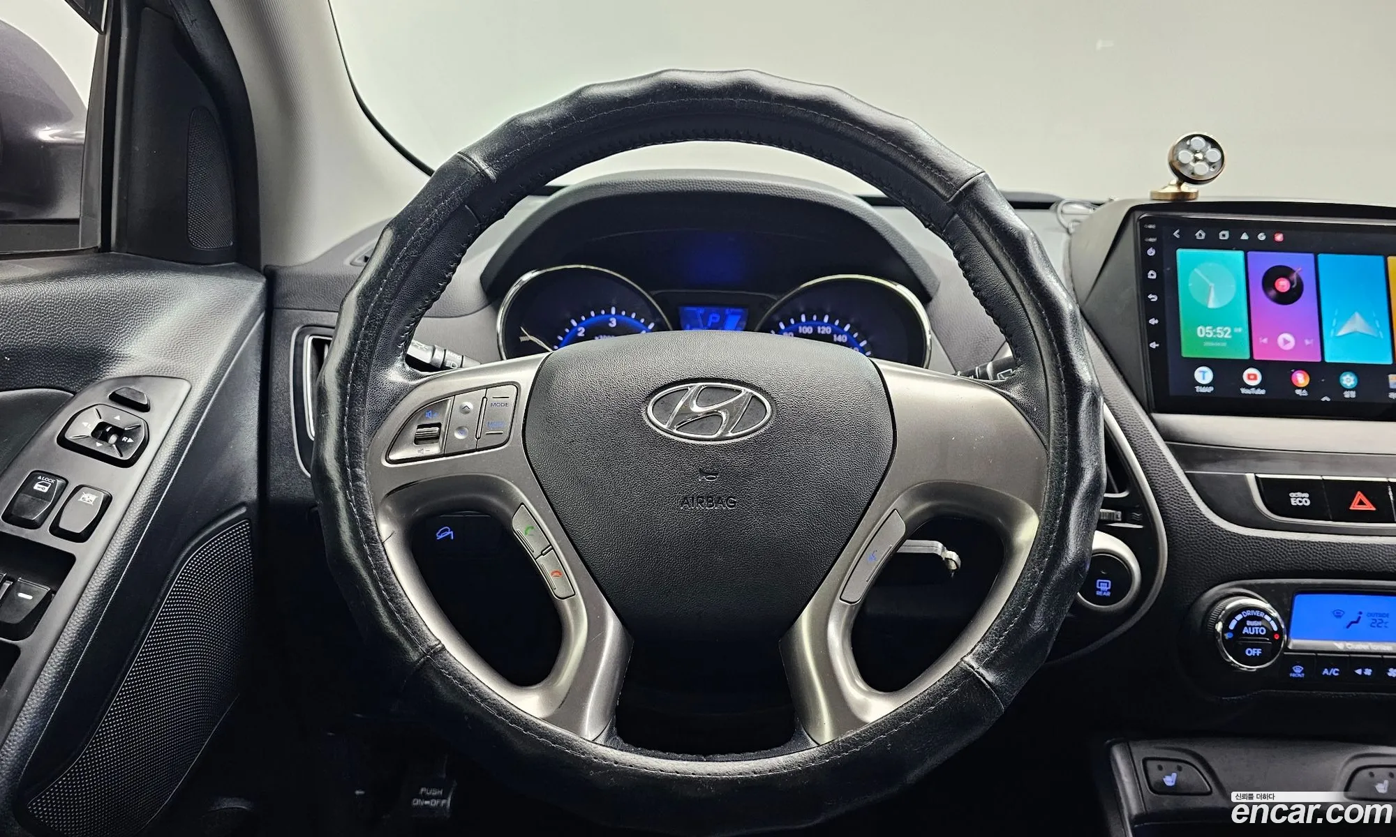 Hyundai Tucson ix 2010 — 11