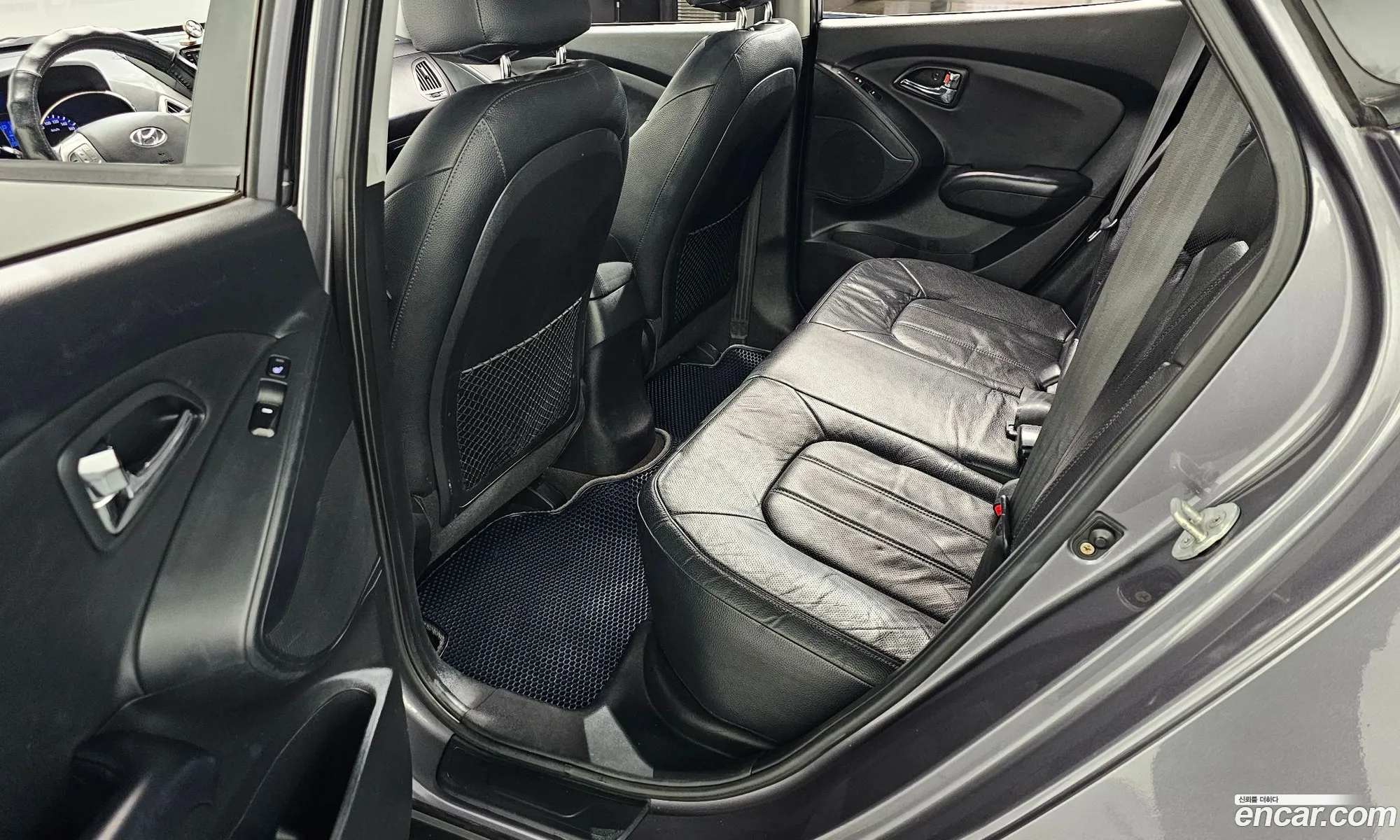Hyundai Tucson ix 2010 — 12
