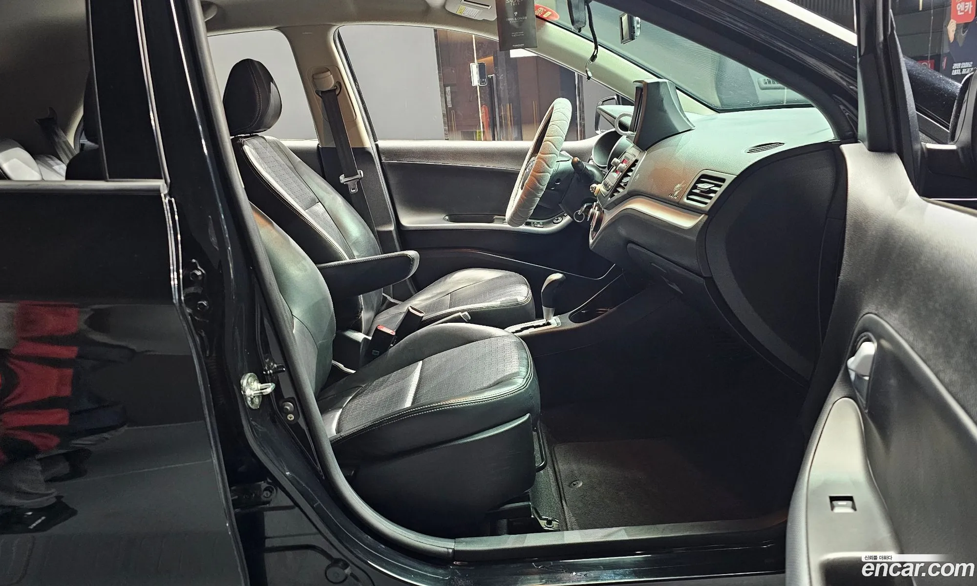 Kia Morning 2015 — 27