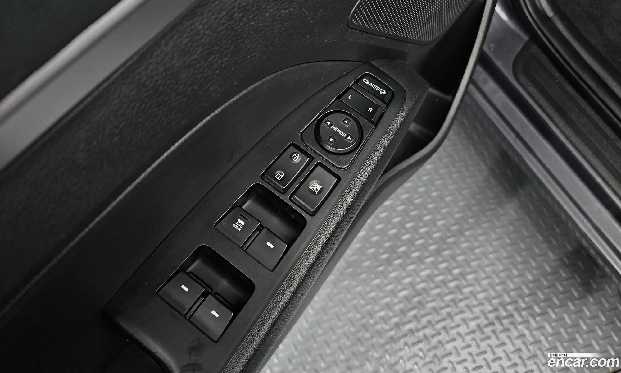 Hyundai Elantra AD 2020 — 10