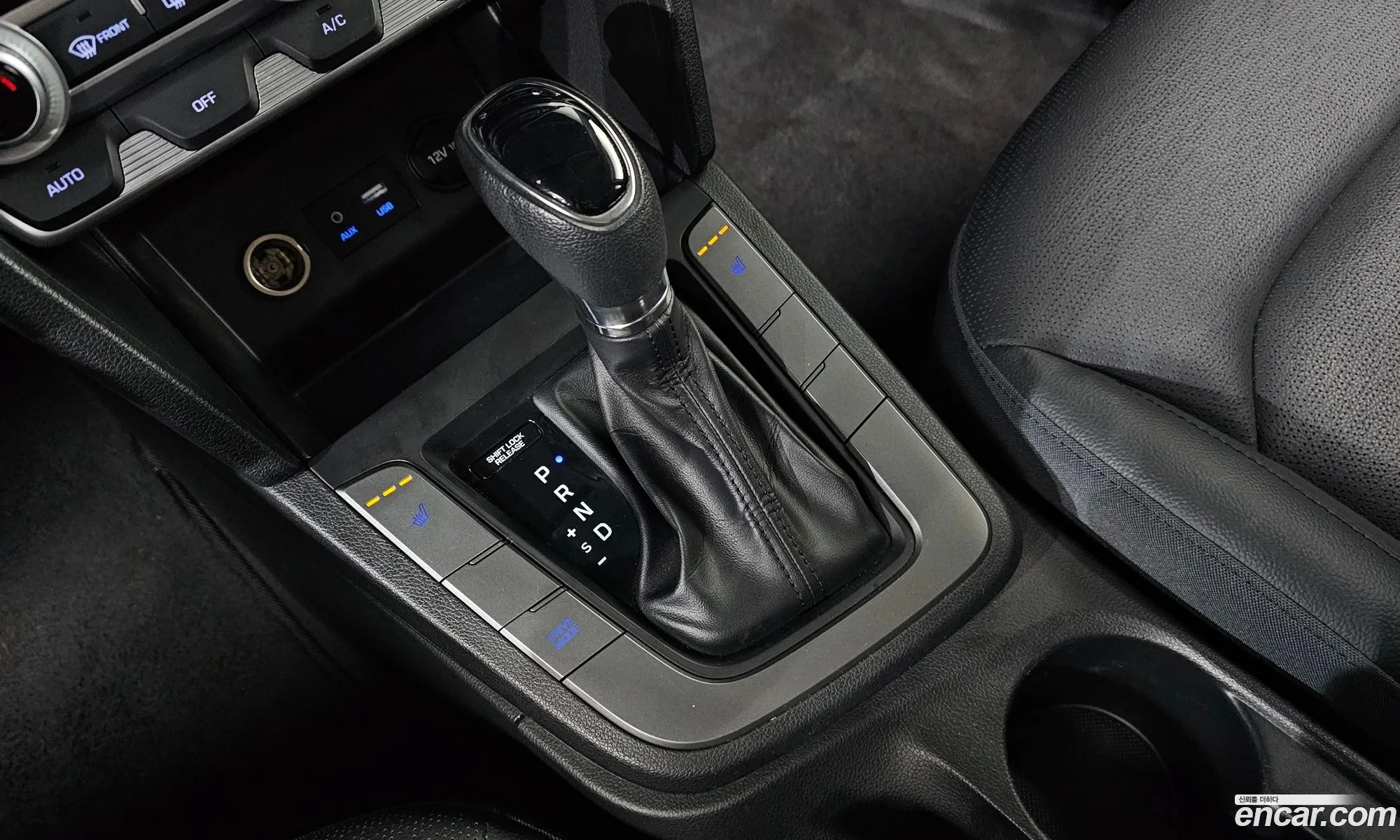 Hyundai Elantra AD 2020 — 11