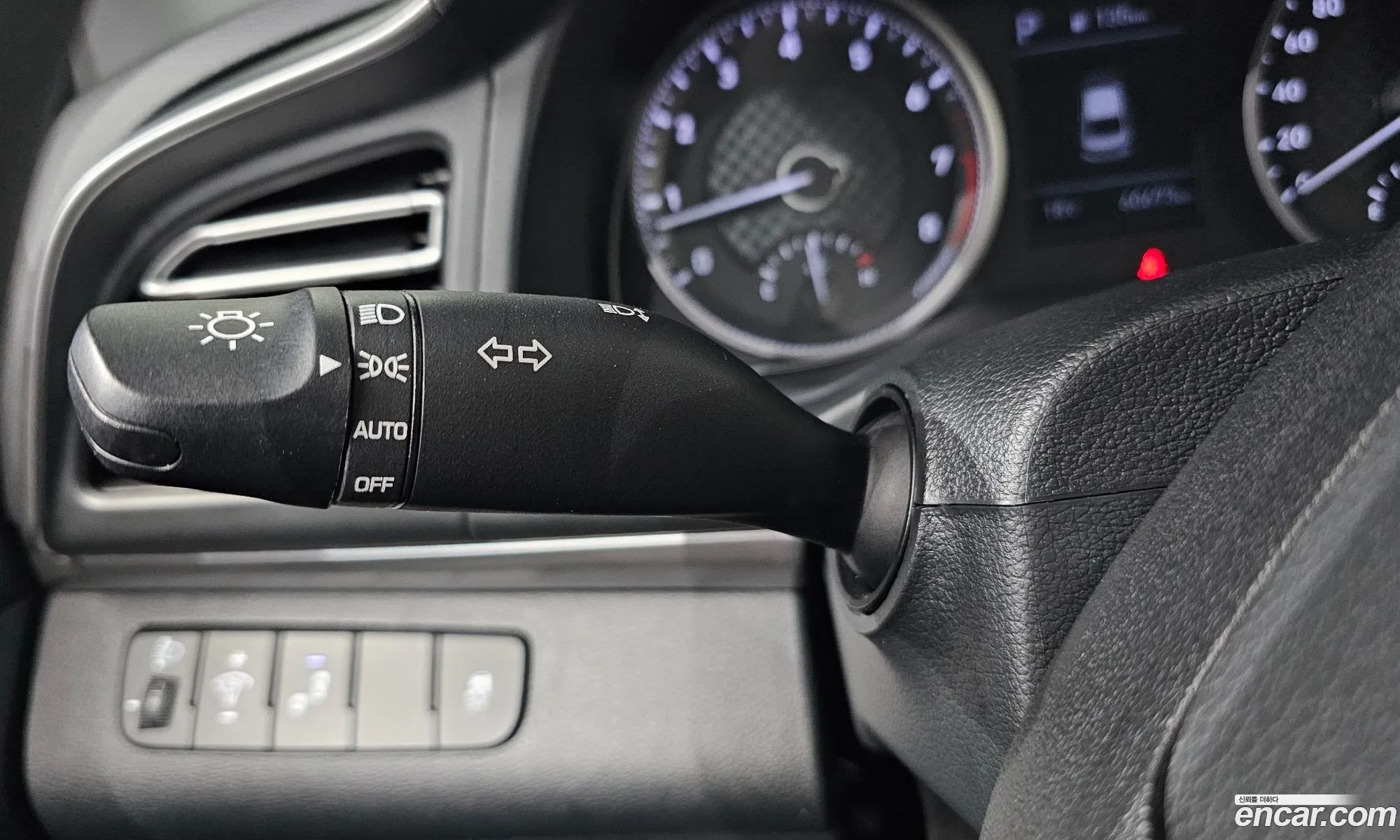 Hyundai Elantra AD 2020 — 16