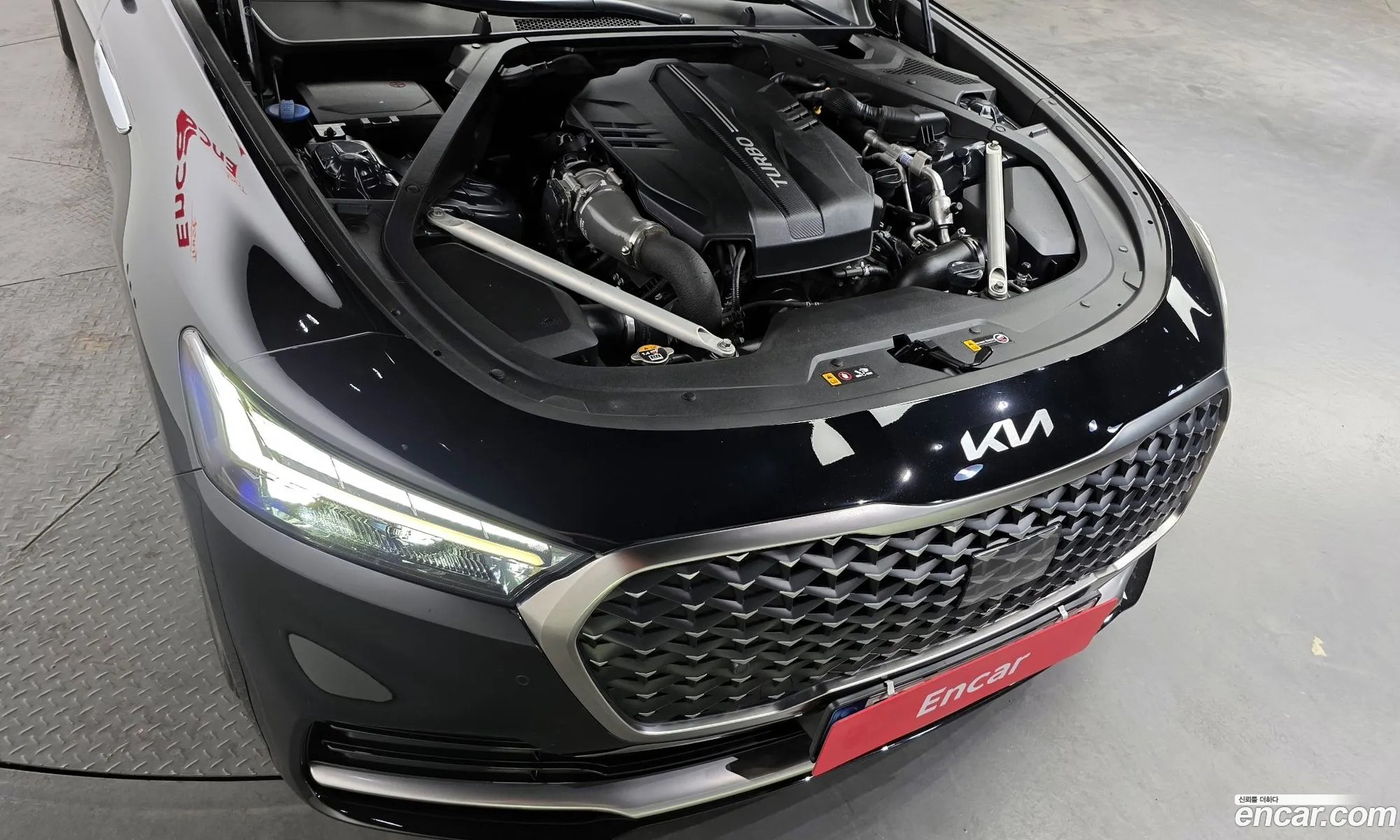 Kia K9 2022 — 18