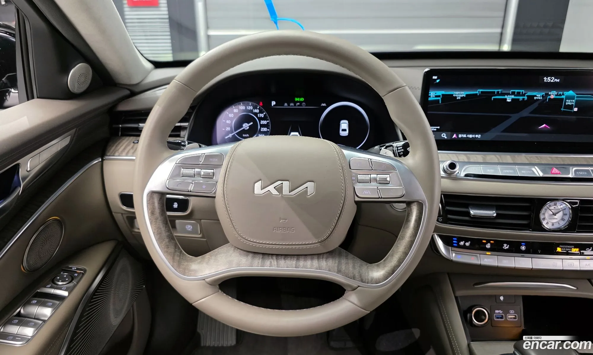 Kia K9 2022 — 17