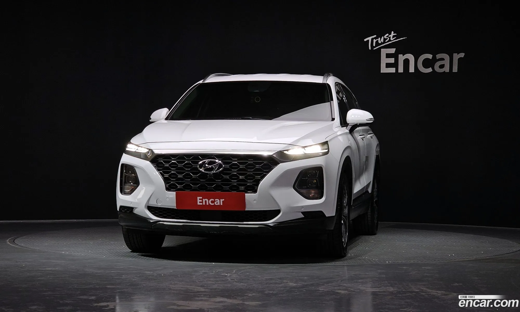Hyundai Santa Fe TM 2018 — 18