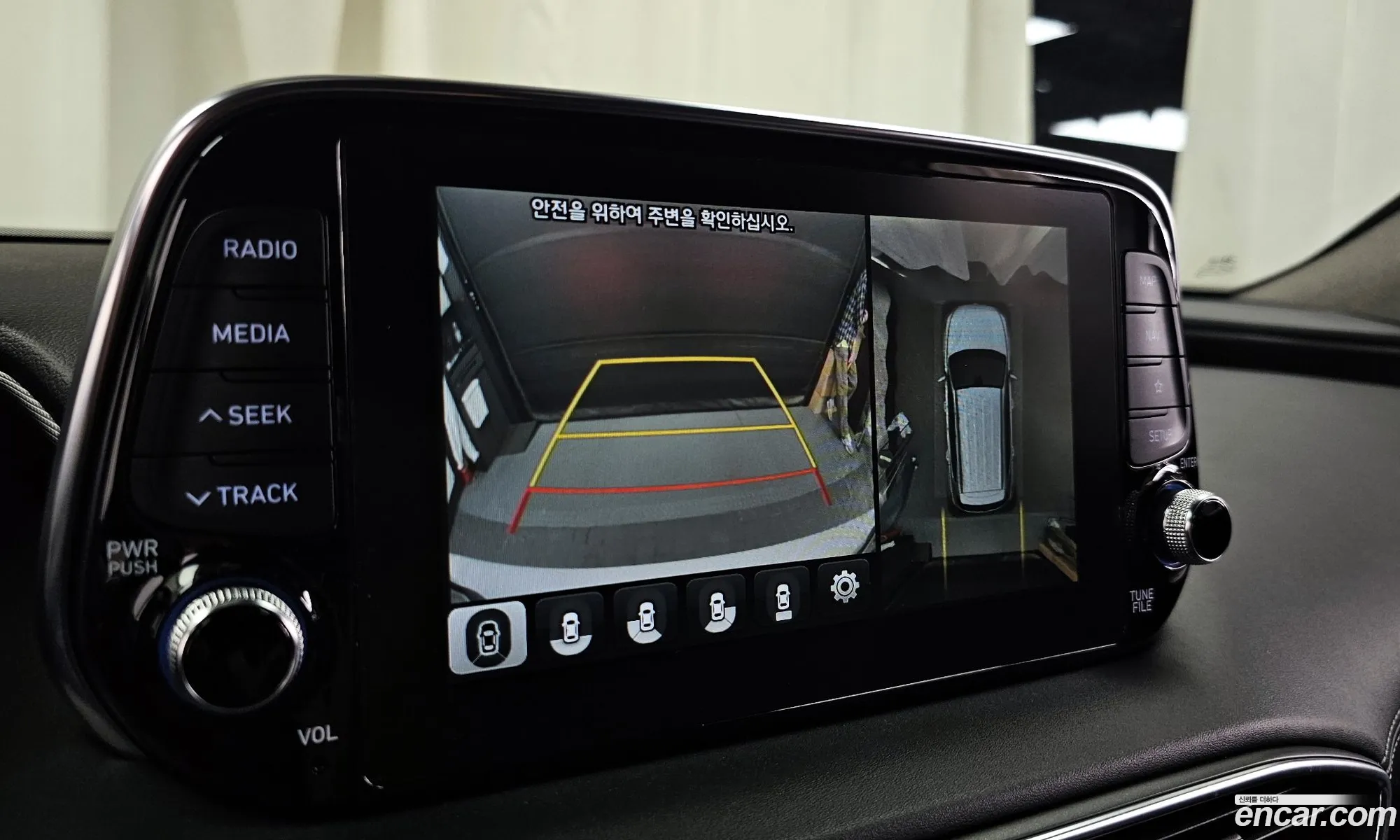 Hyundai Santa Fe TM 2018 — 20