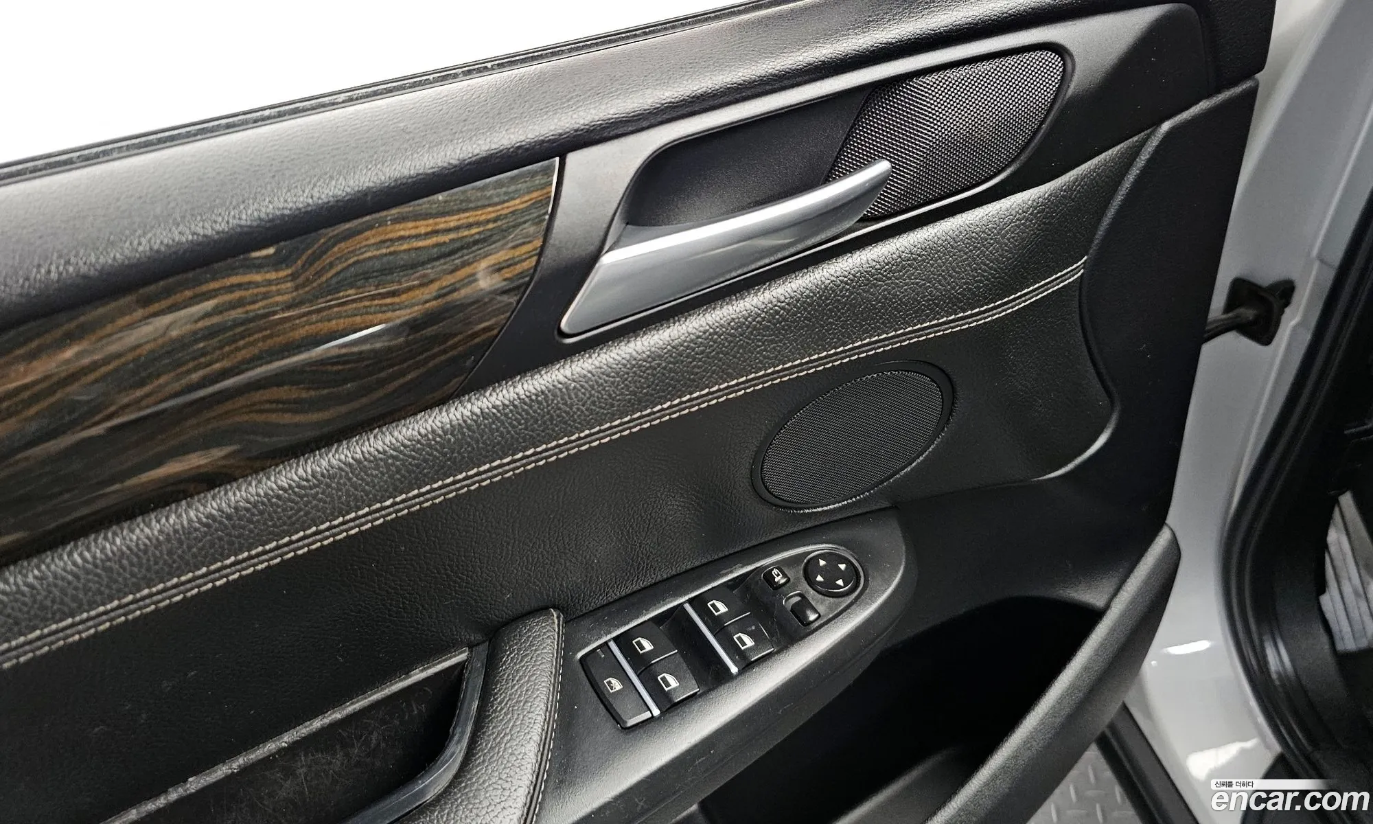 BMW X3 2011 — 2