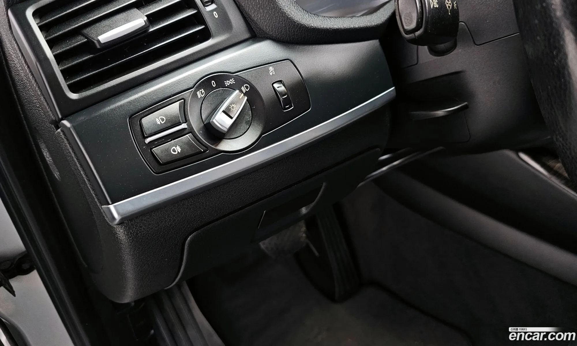 BMW X3 2011 — 16