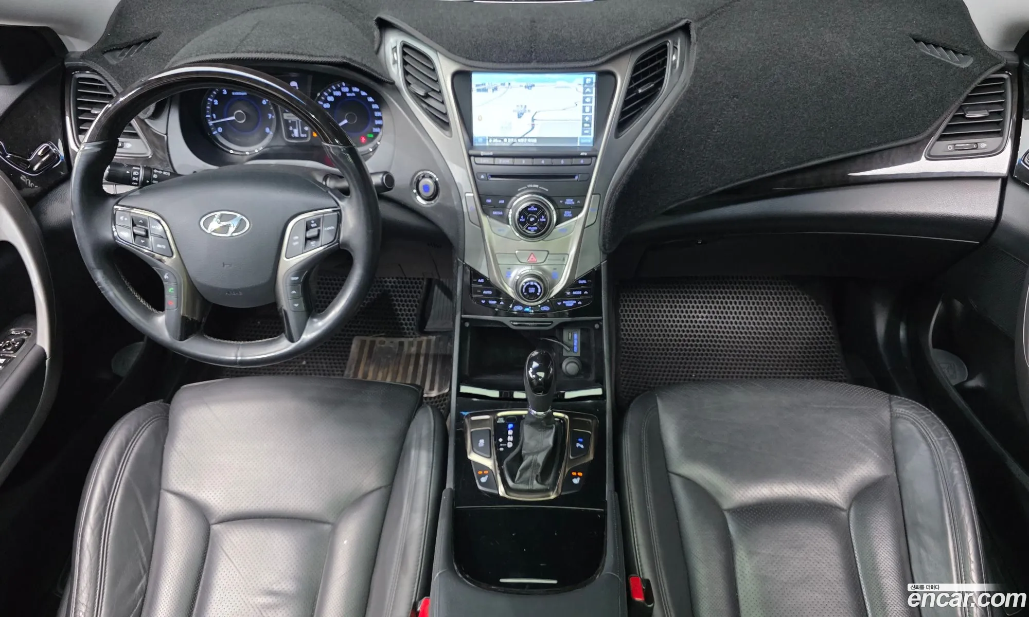Hyundai Grandeur HG 2011 — 3