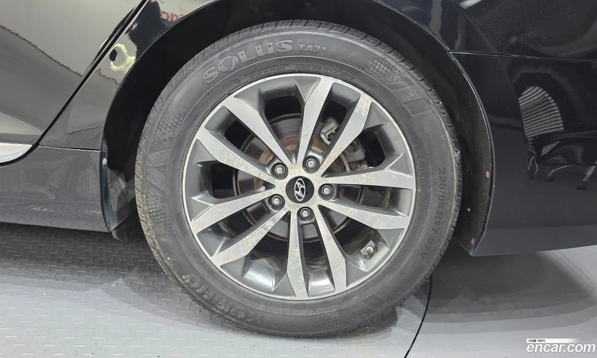 Hyundai Grandeur HG 2011 — 18
