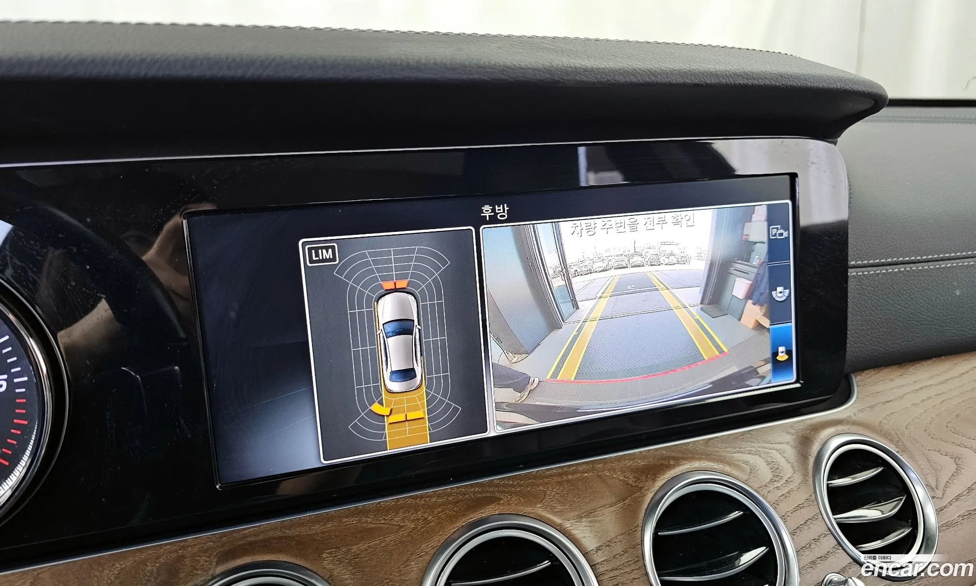 Mercedes-Benz E-Class W213 2019 WDDZF0FB4KA671124 — 3