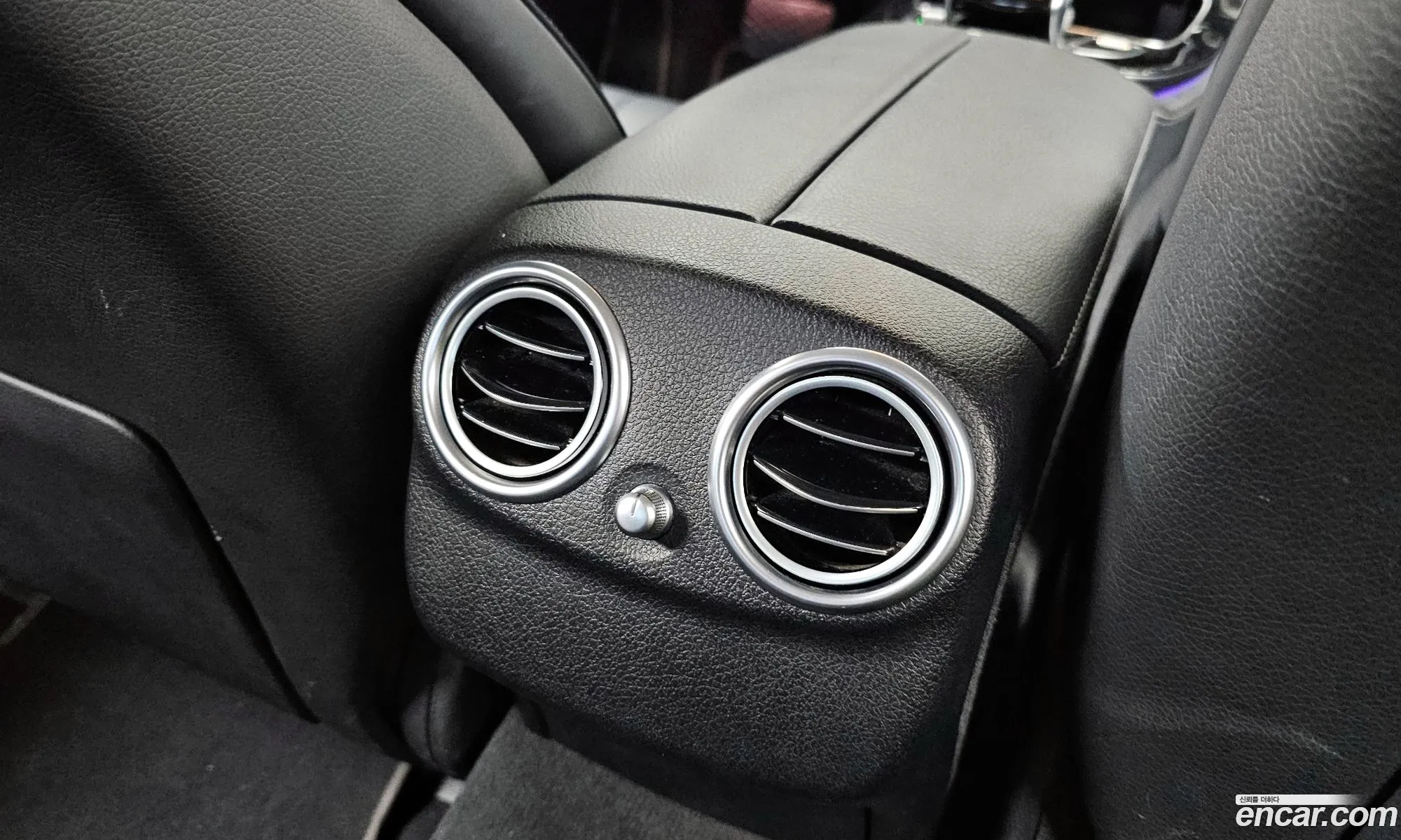 Mercedes-Benz E-Class W213 2019 WDDZF0FB4KA671124 — 13