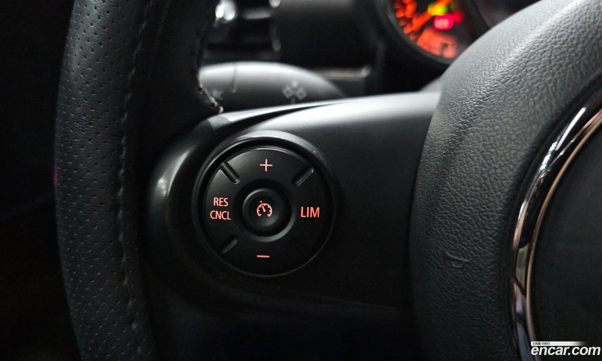 Mini Cooper Clubman 2019 — 13