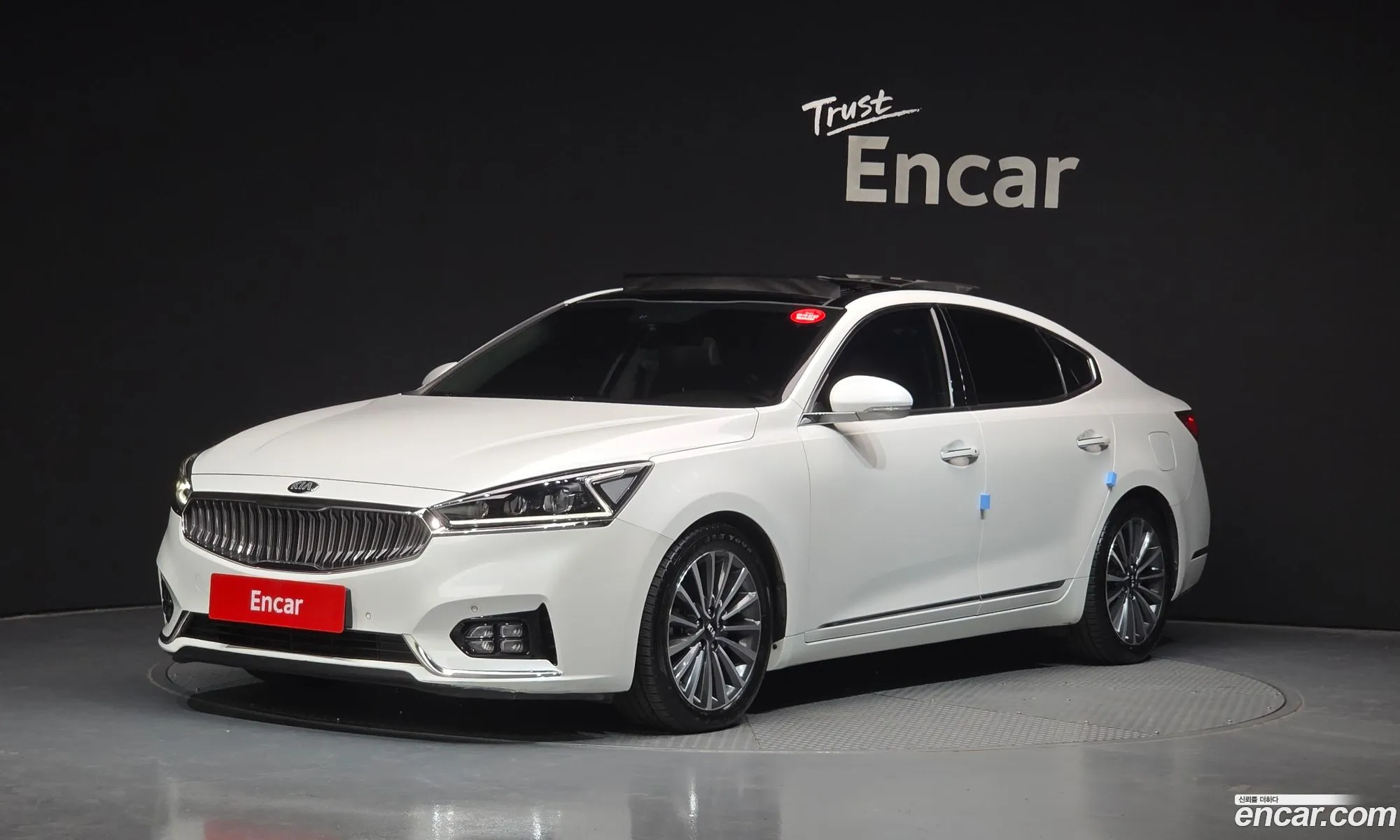 Kia K7 2017 — 9