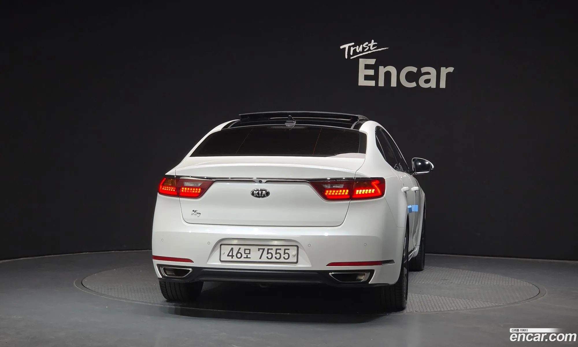 Kia K7 2017 — 12