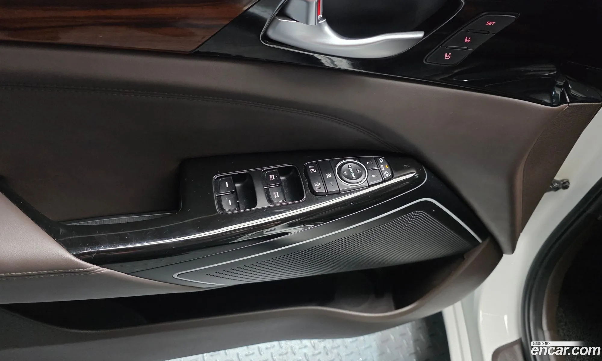 Kia K7 2017 — 16