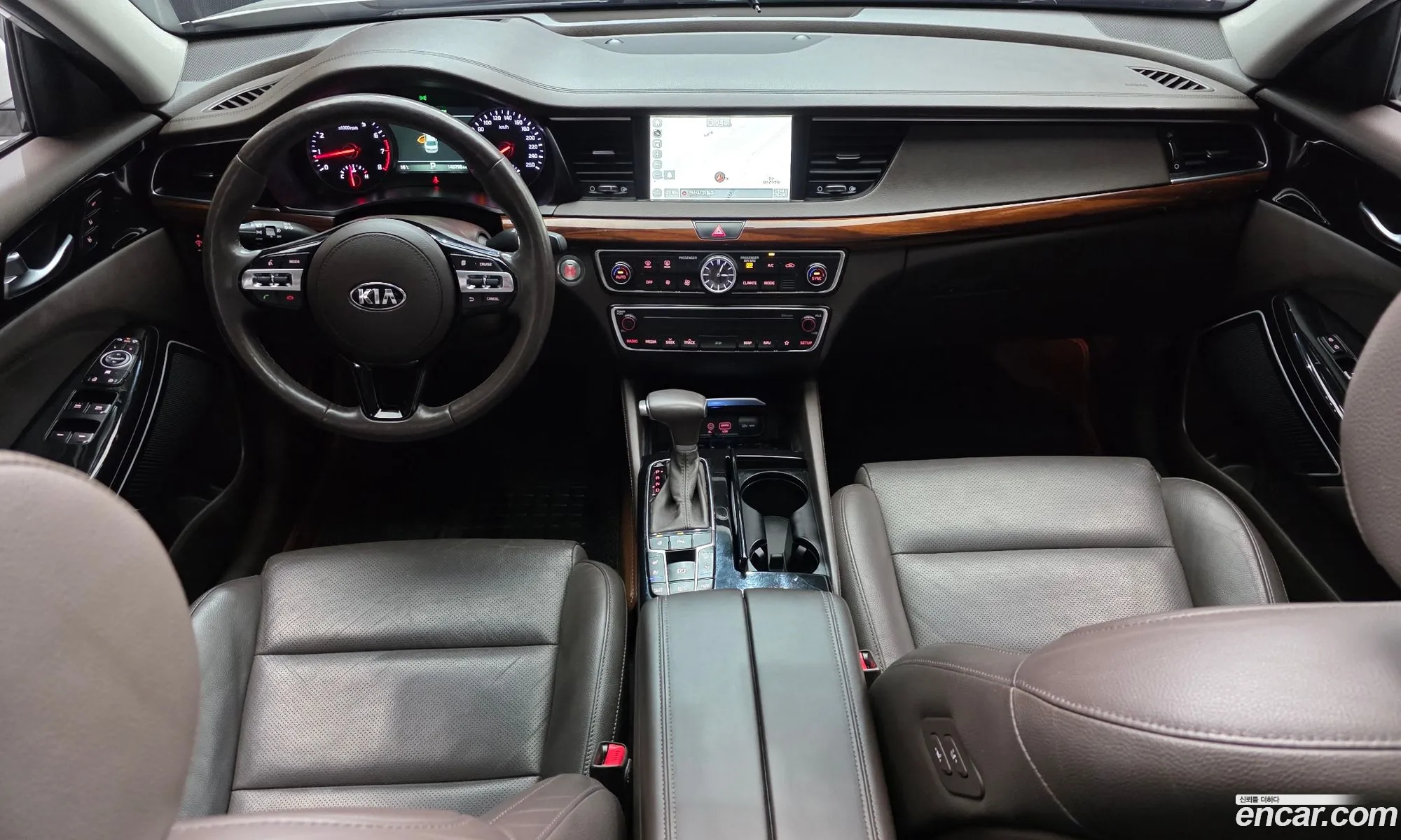 Kia K7 2017 — 8