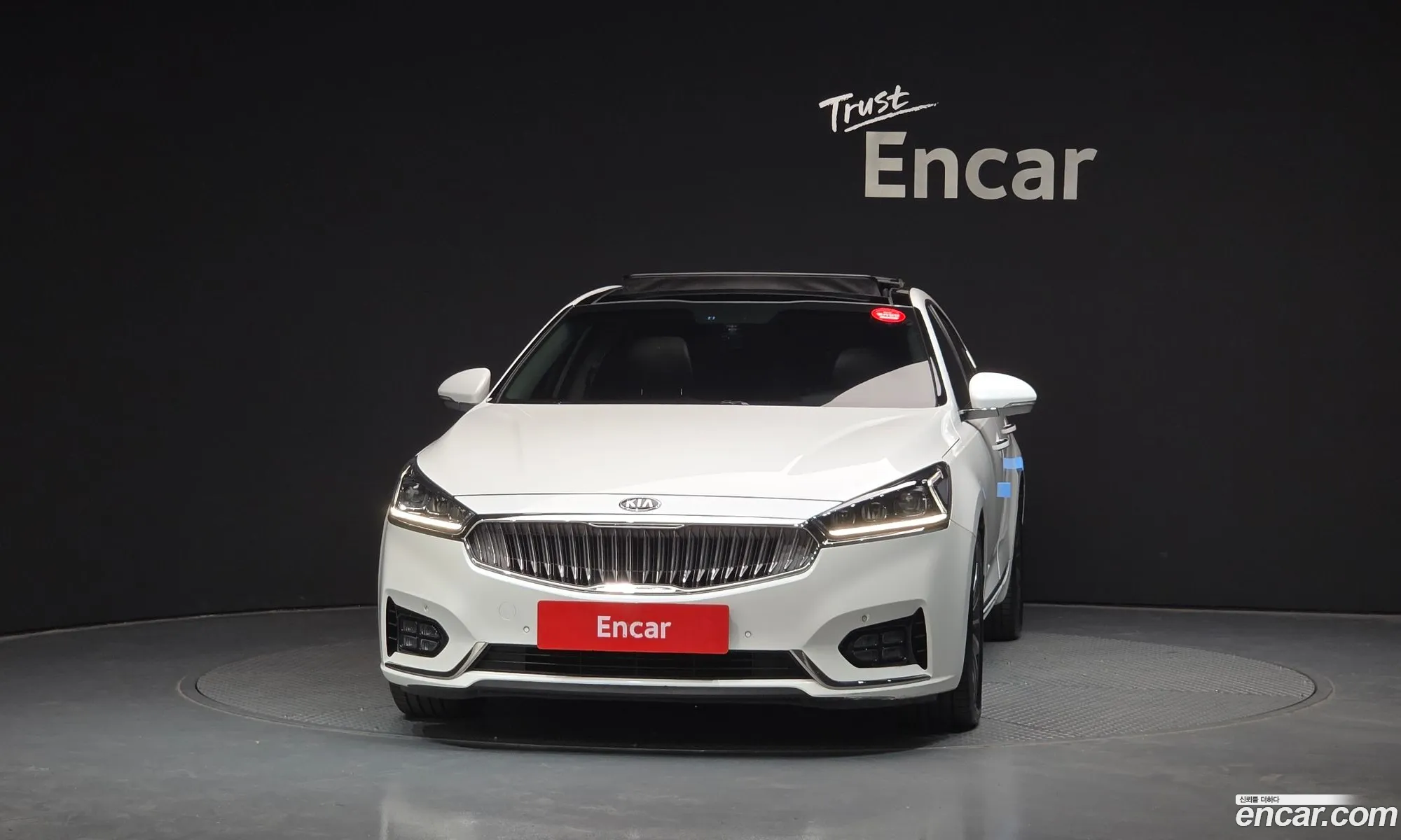 Kia K7 2017 — 33
