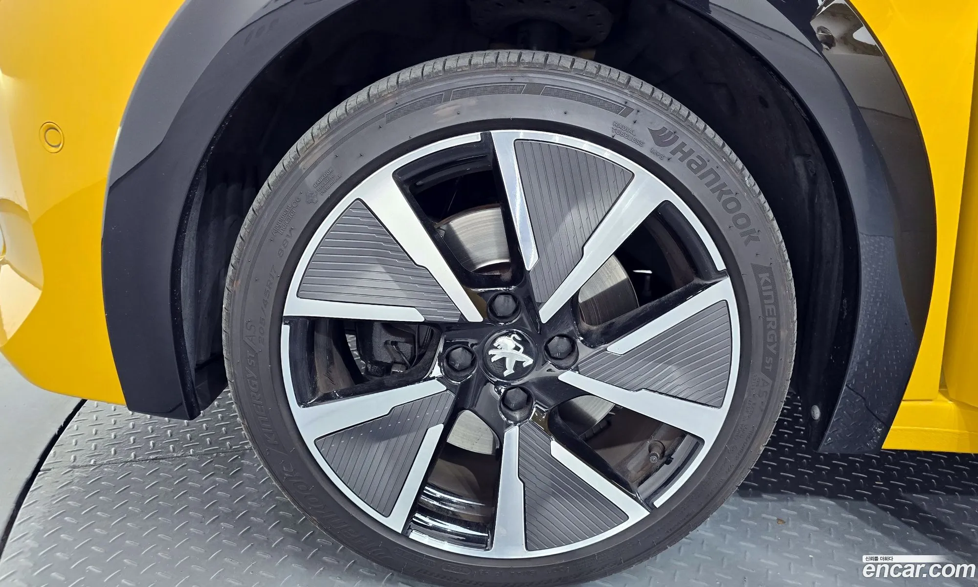 Peugeot e-208 2020 VR3UHZKX383883838 — 19